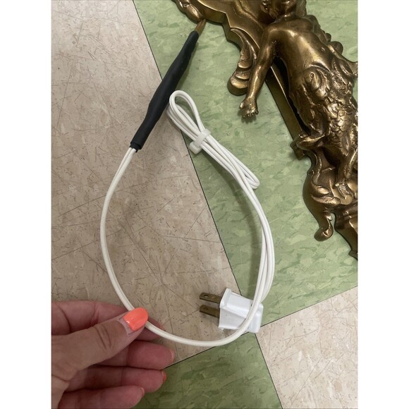 Vintage Heavy Bronze Cherub Angel Wall Sconce Light Hollywood Regency Lamp - Picture 7 of 14